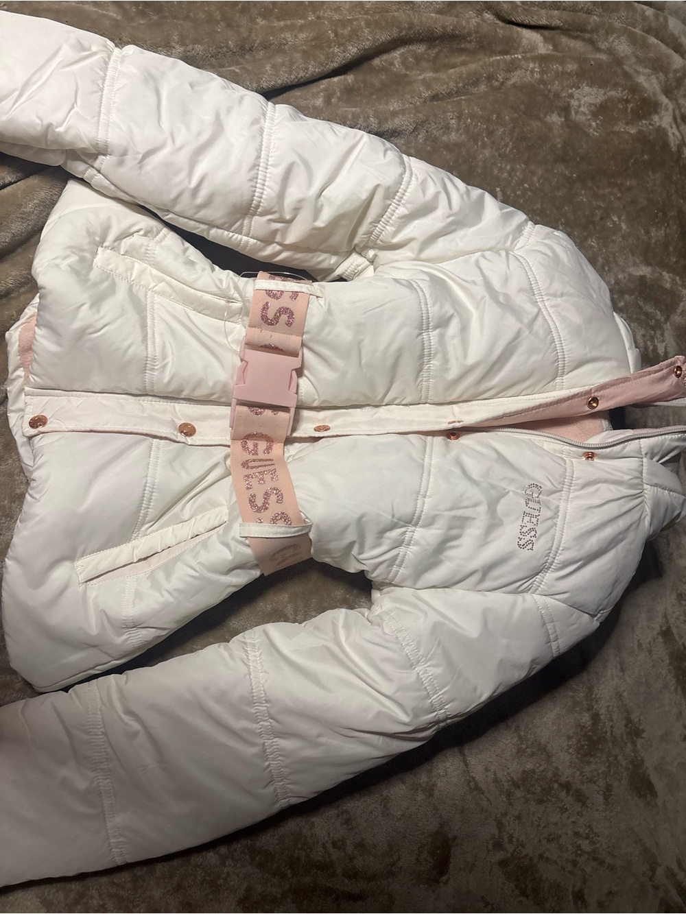 GUESS White Puffer Jacket with Pink Belt